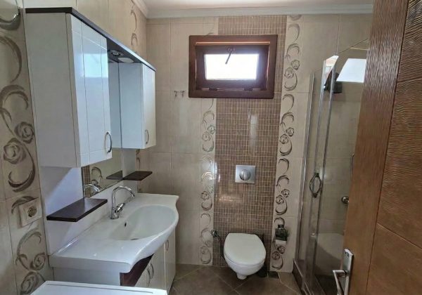 KARTAL KARLIKTEPE MERKEZİ KISMİ DENİZ MANZARALI SATILIK DAİRE küçük görsel
