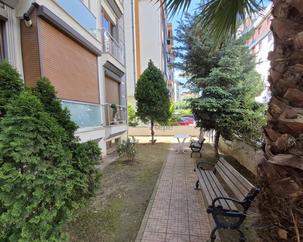 KARTAL KARLIKTEPE MERKEZİ KISMİ DENİZ MANZARALI SATILIK DAİRE