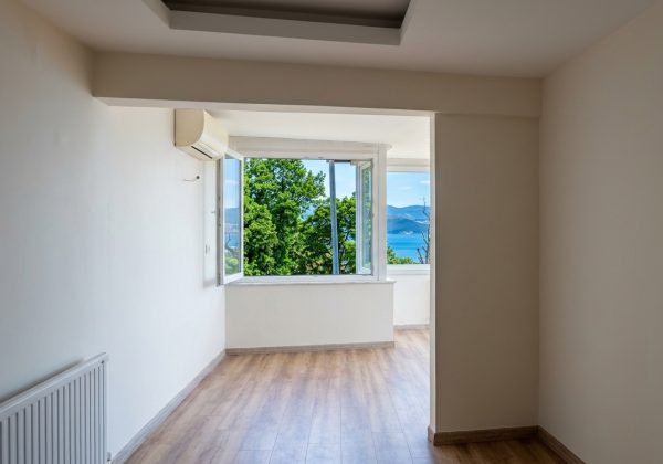 REMAX 7TEPE'DEN BEYKOZ'DA BOĞAZ MANZARASI HAKİMİYETLİ 3+1 DAİRE küçük görsel