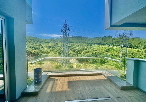 REMAX 7TEPE'DEN MASLAK AĞAOĞLU 1453 EŞYALI 1+1 SATILIK