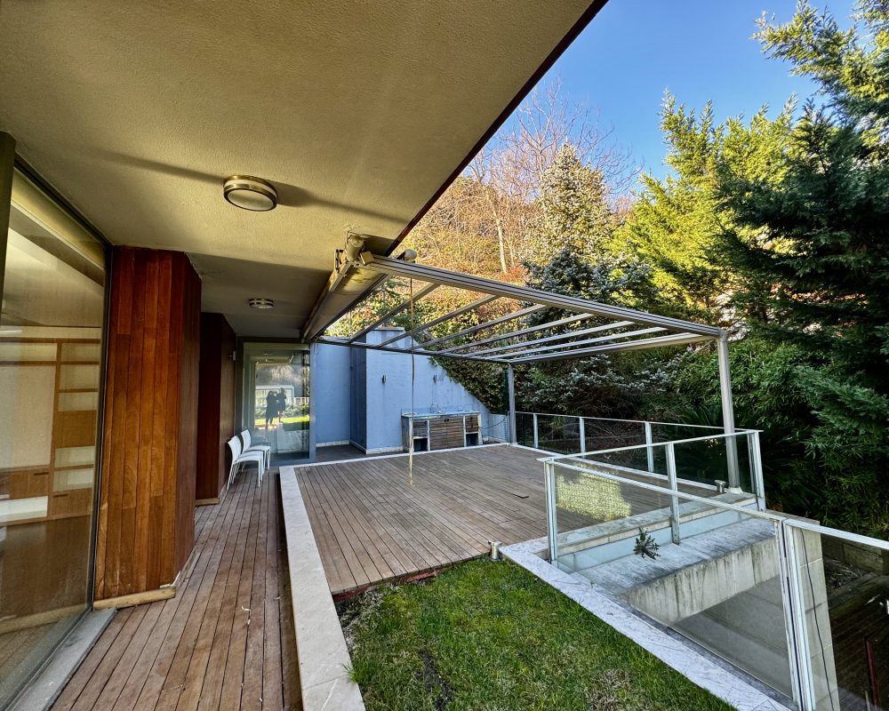 Çubuklu Vadi Farkı ! Önü Açık Boş B Tipi Satılık Villa Acarkent