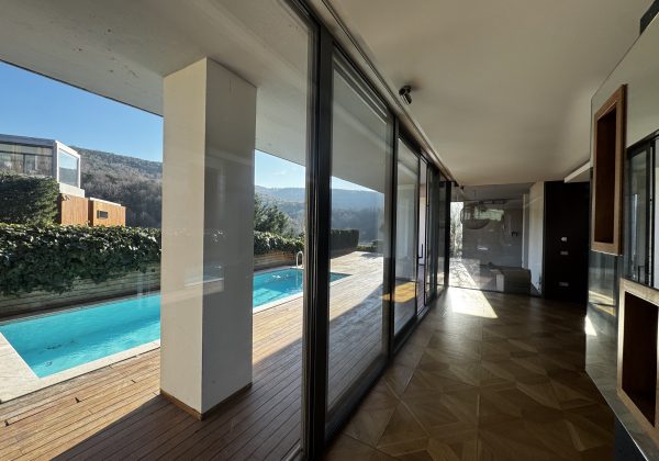 Çubuklu Vadi Farkı ! Önü Açık Boş B Tipi Satılık Villa Acarkent küçük görsel
