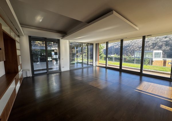 Çubuklu Vadi Farkı ! Önü Açık Boş B Tipi Satılık Villa Acarkent küçük görsel