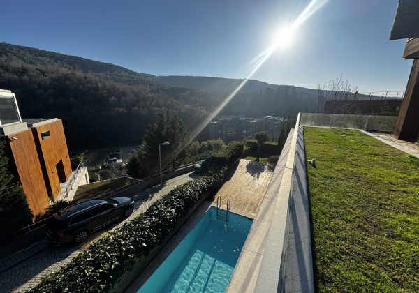 Çubuklu Vadi Farkı ! Önü Açık Boş B Tipi Satılık Villa Acarkent küçük görsel