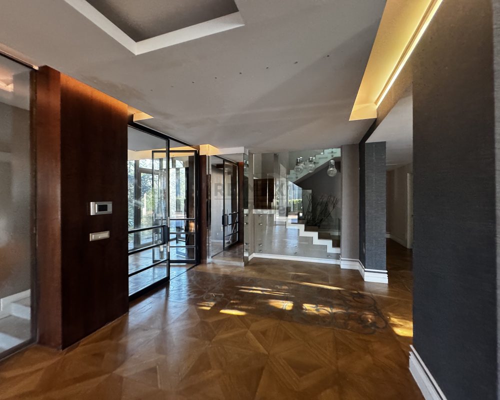 Çubuklu Vadi Farkı ! Önü Açık Boş B Tipi Satılık Villa Acarkent