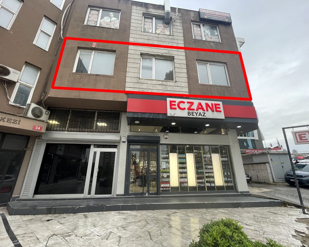 ATAŞEHİR ANA CADDE ÜZERİNDE TABELA DEĞERİ YÜKSEK KİRALIK OFİS