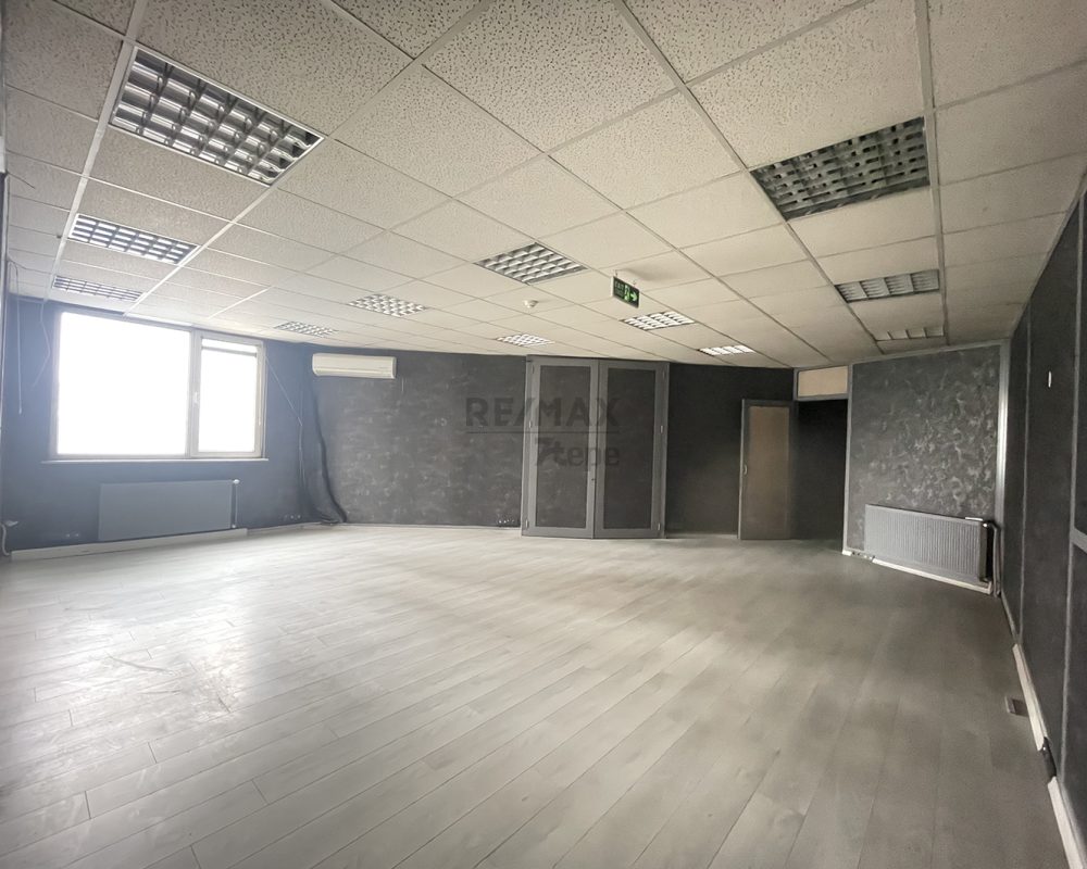 ATAŞEHİR ANA CADDE ÜZERİNDE TABELA DEĞERİ YÜKSEK KİRALIK OFİS