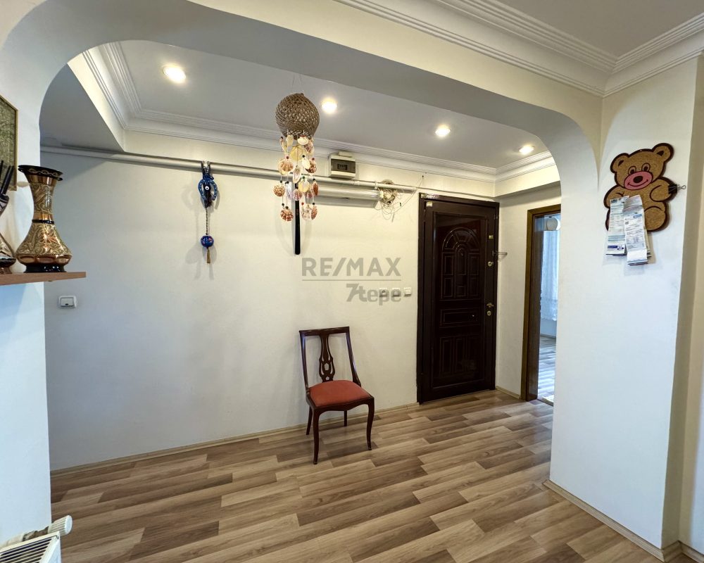 YEŞİLPINAR METRO YAKINI SATILIK 2+1 DAİRE