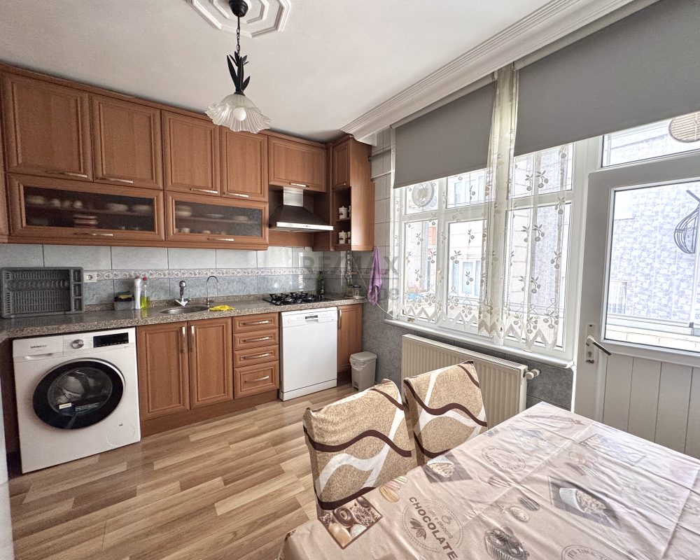 YEŞİLPINAR METRO YAKINI SATILIK 2+1 DAİRE