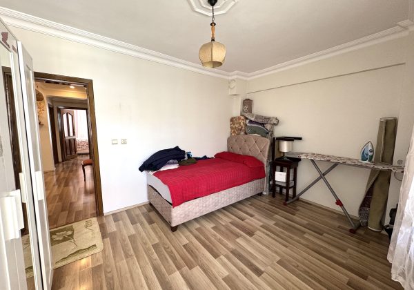 YEŞİLPINAR METRO YAKINI SATILIK 2+1 DAİRE küçük görsel