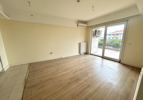BAYRAMPAŞA PASHADOR REZİDANS SATILIK 1+1 DAİRE küçük görsel