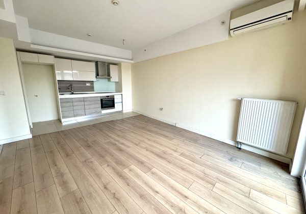 BAYRAMPAŞA PASHADOR REZİDANS SATILIK 1+1 DAİRE küçük görsel