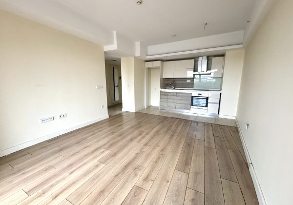 BAYRAMPAŞA PASHADOR REZİDANS SATILIK 1+1 DAİRE küçük görsel