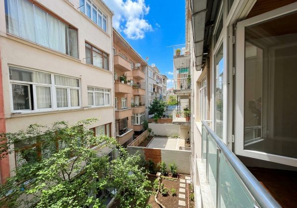 FIRSAT DAİRE!! KULAKSIZ'DA ÇİFT CEPHEDEN GÜNEŞ ALAN SATILIK 2+1 küçük görsel