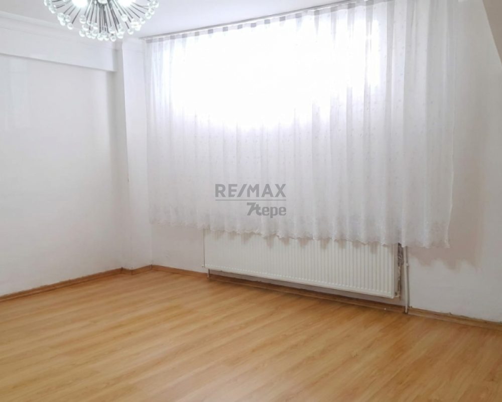FIRSAT DAİRE!! KULAKSIZ'DA ÇİFT CEPHEDEN GÜNEŞ ALAN SATILIK 2+1