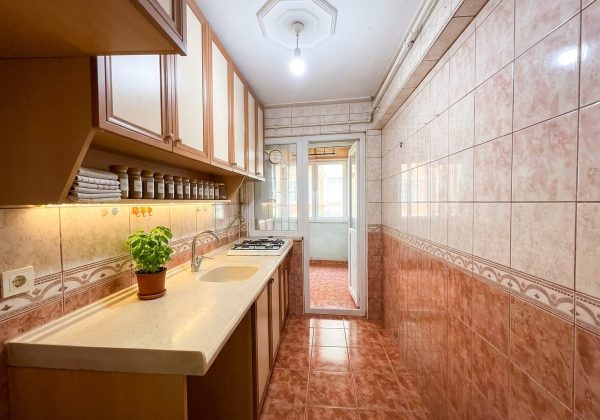 FIRSAT DAİRE!! KULAKSIZ'DA ÇİFT CEPHEDEN GÜNEŞ ALAN SATILIK 2+1 küçük görsel