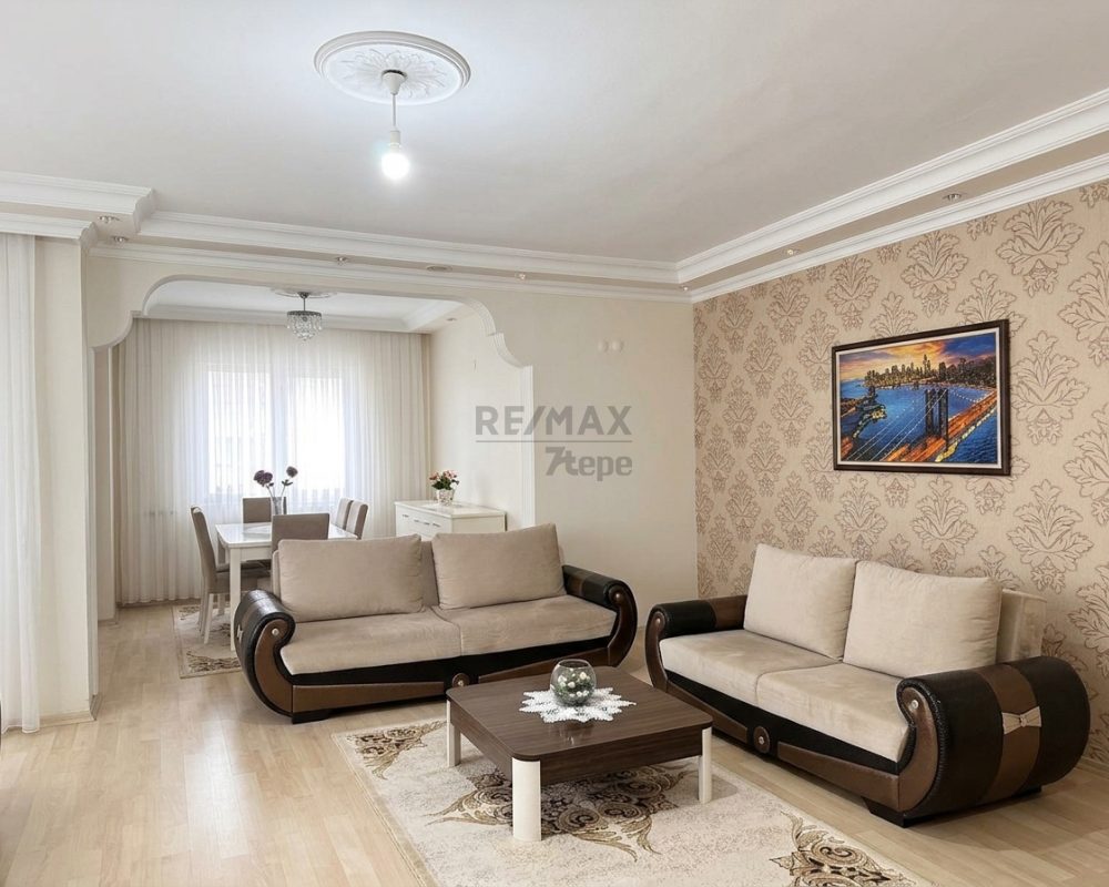 ACİL SATILIK,FIRSAT FİYAT!! AYAZAĞA DOKTORLAR SİTESİNDE 3+1