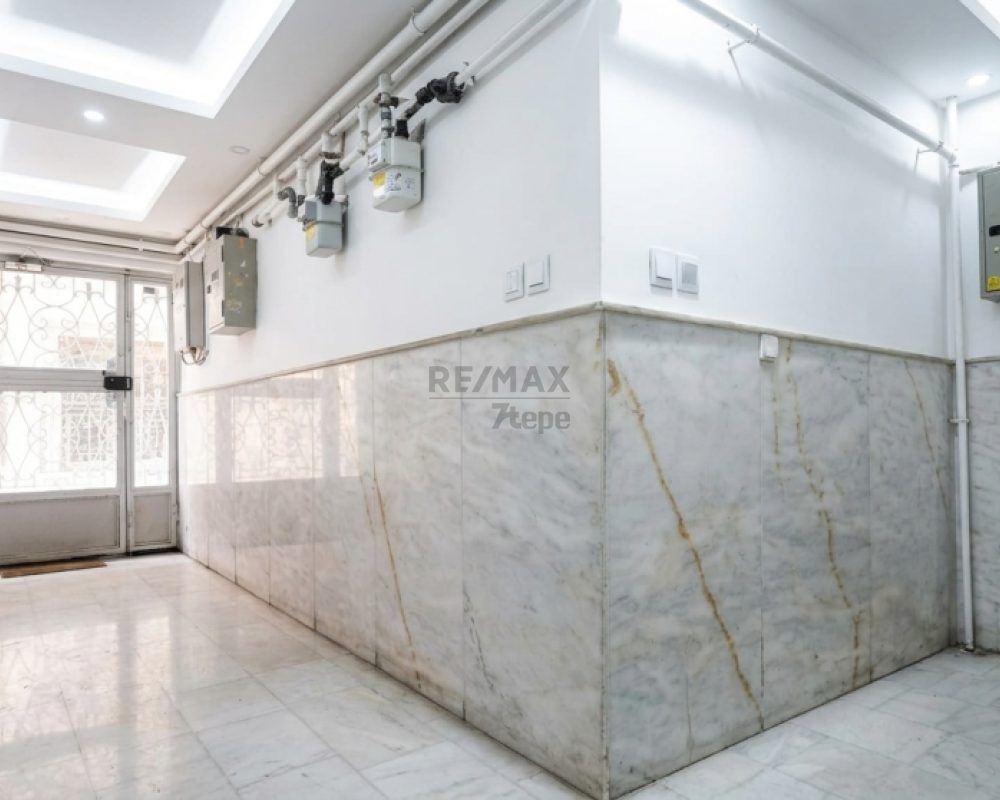 MECİDİYEKÖY MEYDANINA ÇOK YAKIN, GENÇ BİNADA 3+1 SATILIK DAİRE.