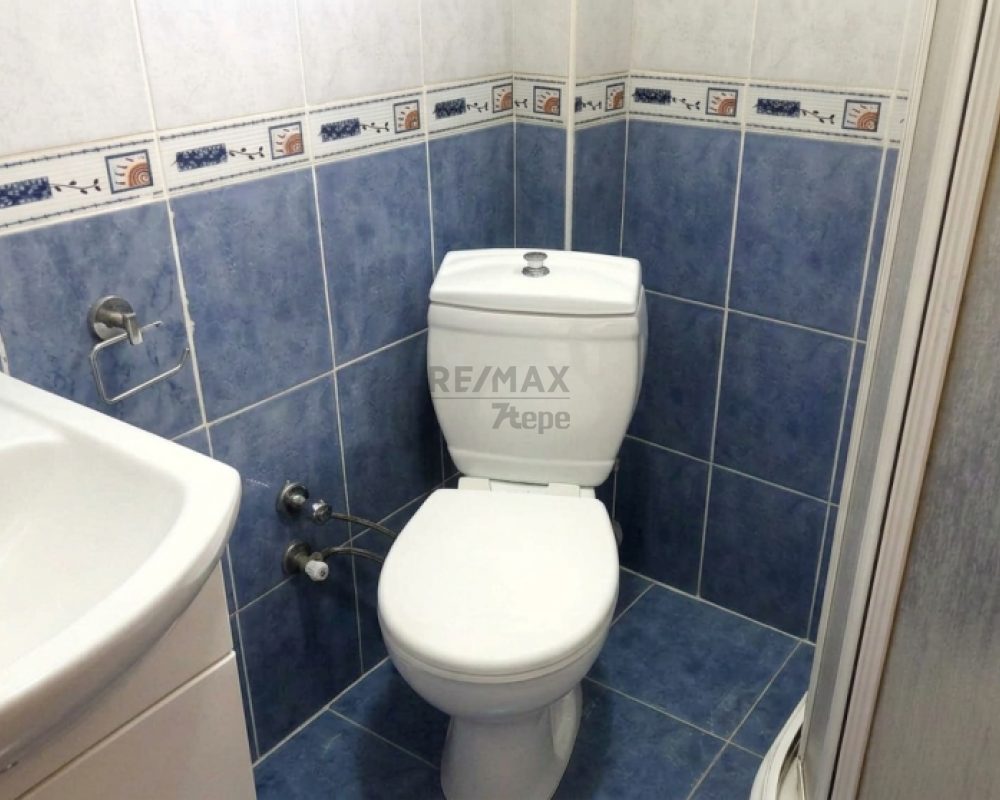 MECİDİYEKÖY MEYDANINA ÇOK YAKIN, GENÇ BİNADA 3+1 SATILIK DAİRE.