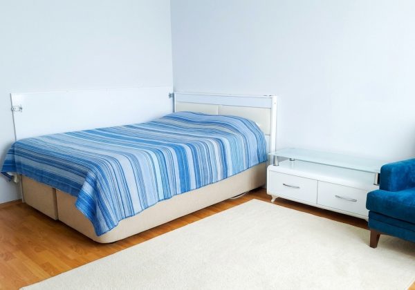 MECİDİYEKÖY MEYDANINA ÇOK YAKIN, GENÇ BİNADA 3+1 SATILIK DAİRE. küçük görsel