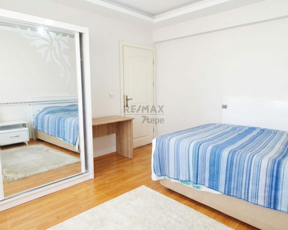 MECİDİYEKÖY MEYDANINA ÇOK YAKIN, GENÇ BİNADA 3+1 SATILIK DAİRE.