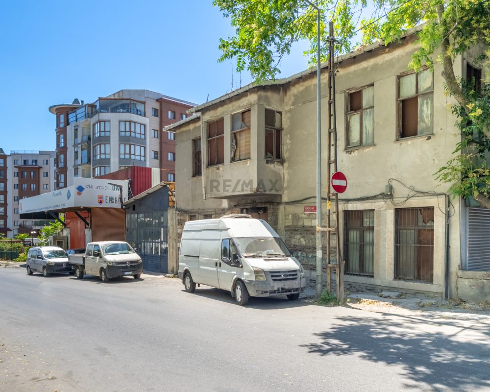 TOPÇULARIN JENERİK BİNASI 2. DERECE TARİHİ ,KARAGÖZ EVİ SATILIK