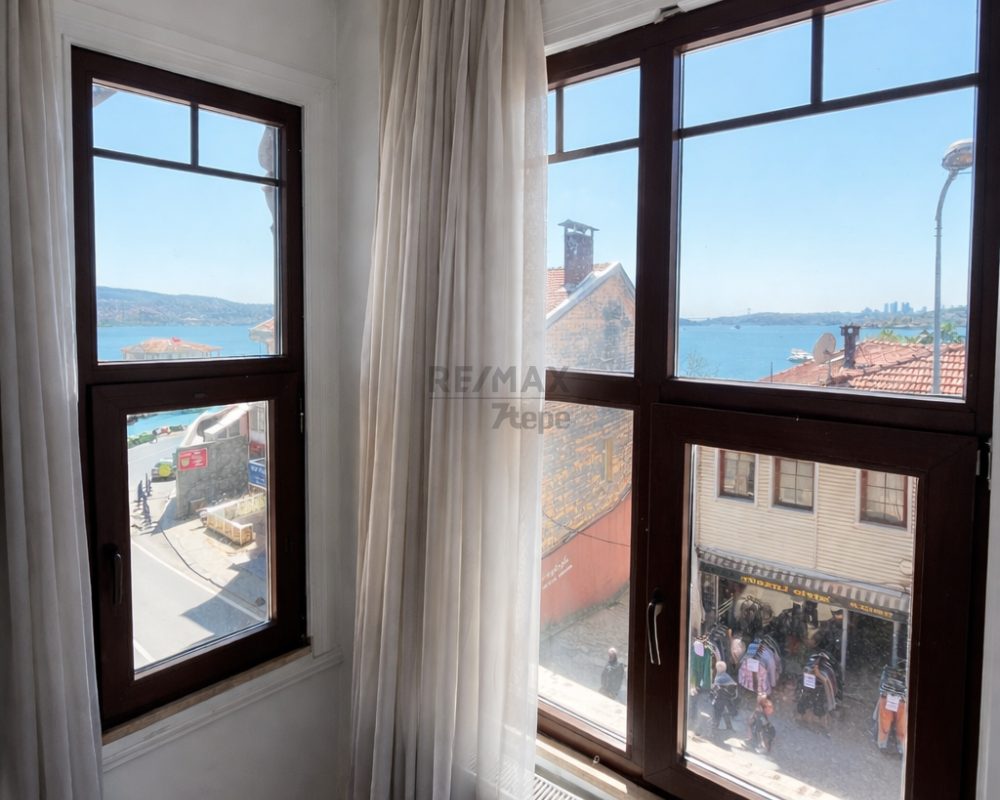 BEYKOZ YALIKÖY'DE BOĞAZ MANZARALI 2.SINIF SATILIK TARİHİ ESER
