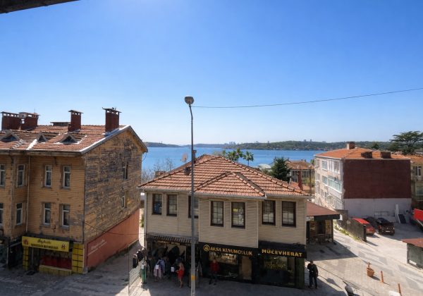 BEYKOZ YALIKÖY'DE BOĞAZ MANZARALI 2.SINIF SATILIK TARİHİ ESER küçük görsel