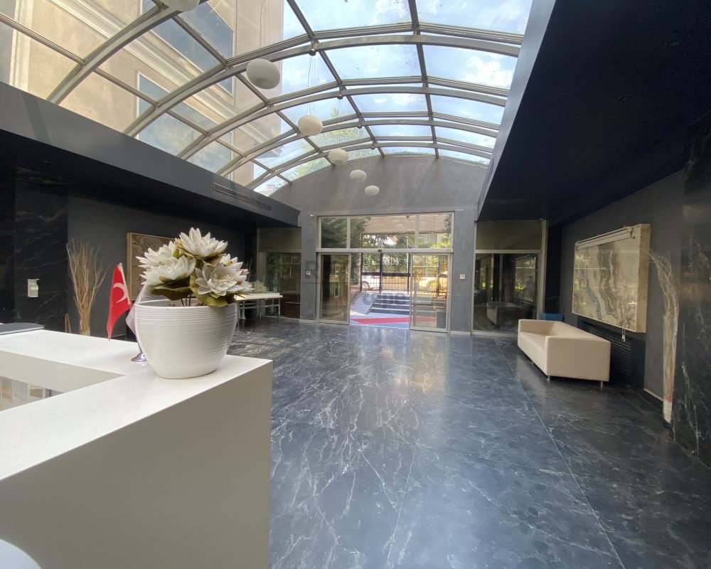 ÇEKMEKÖY DOME RESIDENCE'DA EŞYALI 1+1 KİRALIK