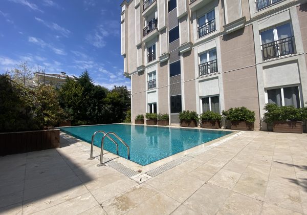ÇEKMEKÖY DOME RESIDENCE'DA EŞYALI 1+1 KİRALIK