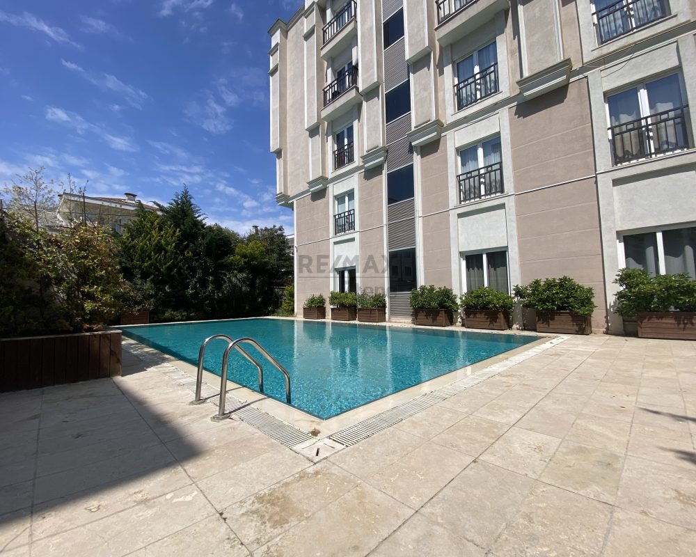 ÇEKMEKÖY DOME RESIDENCE'DA EŞYALI 1+1 KİRALIK