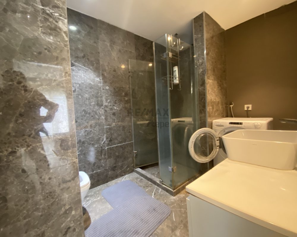 ÇEKMEKÖY DOME RESIDENCE'DA EŞYALI 1+1 KİRALIK