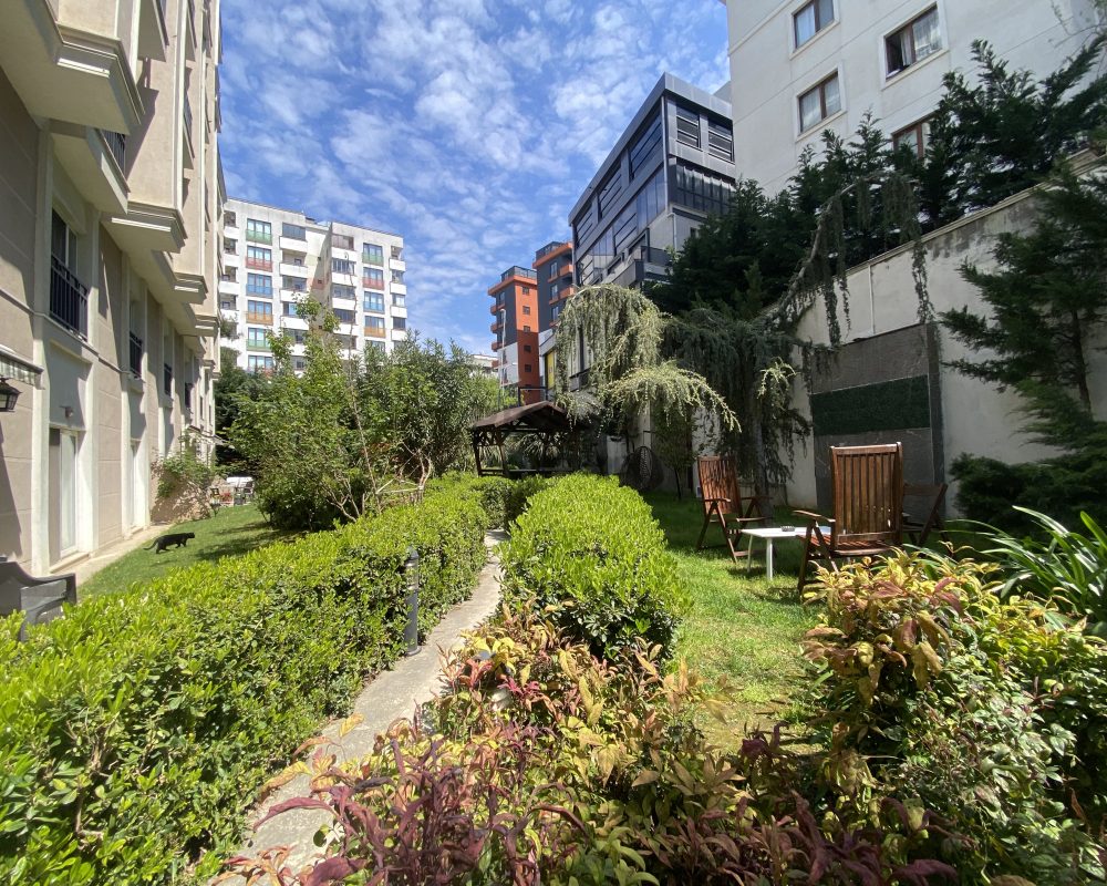 ÇEKMEKÖY DOME RESIDENCE'DA EŞYALI 1+1 KİRALIK