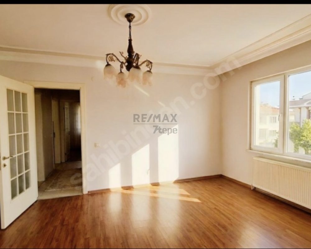 PENDİK KÖŞE KONUMDA 2+1 DAİRE
