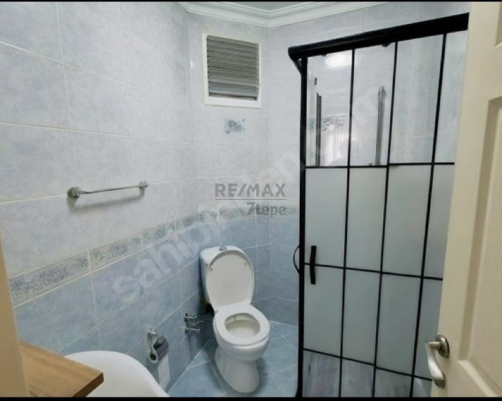 PENDİK KÖŞE KONUMDA 2+1 DAİRE
