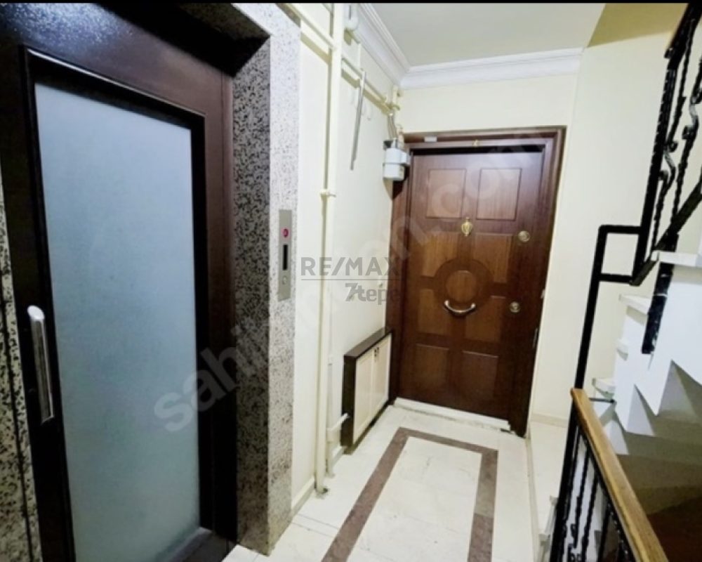 PENDİK KÖŞE KONUMDA 2+1 DAİRE