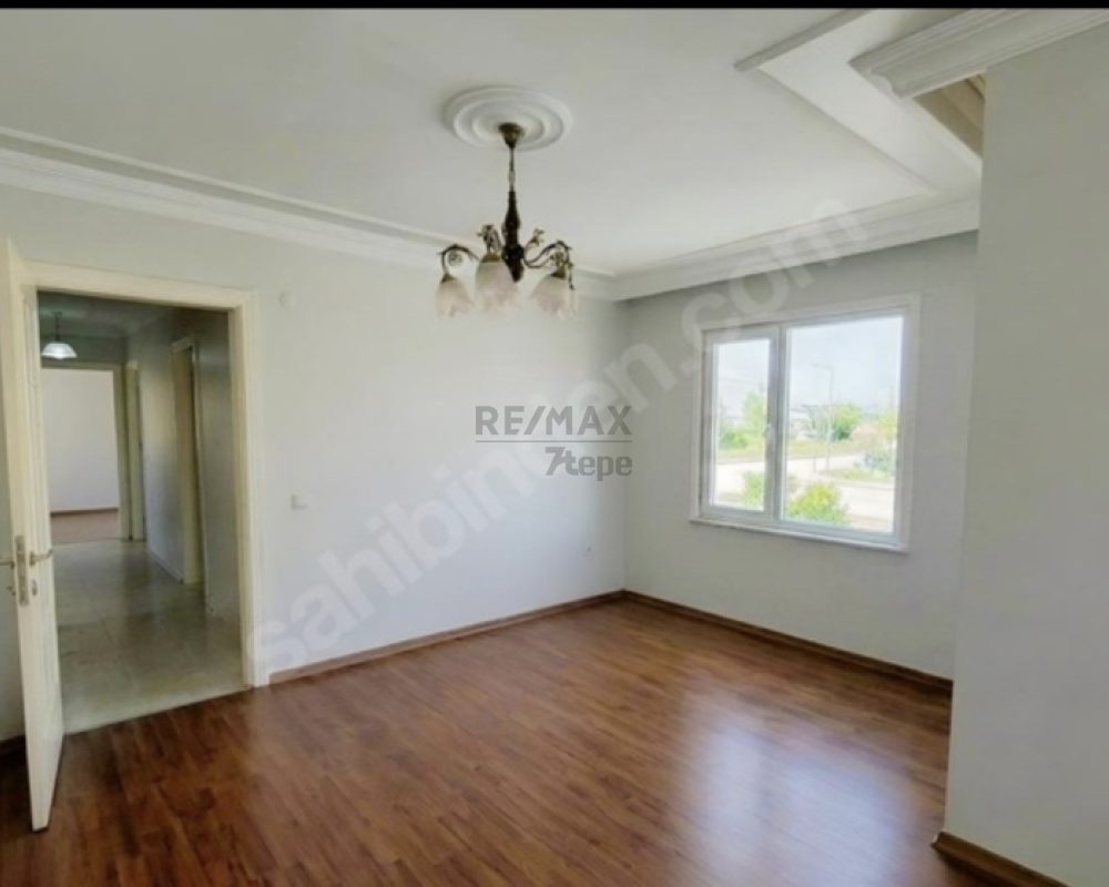 PENDİK KÖŞE KONUMDA 2+1 DAİRE