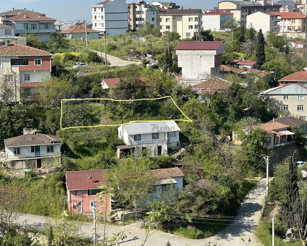 ÇAYIROVA EMEK MAHLLESİNDE YATIRIMLIK ARSA