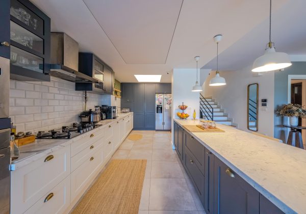 REMAX 7TEPE'DEN ACARKENT'TE İSKANDINAV TARZI SATILIK BR VILLA küçük görsel