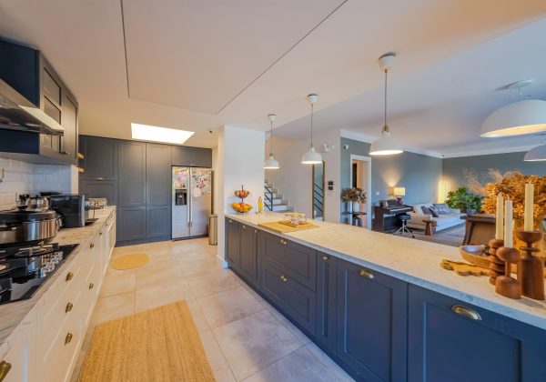 REMAX 7TEPE'DEN ACARKENT'TE İSKANDINAV TARZI SATILIK BR VILLA küçük görsel