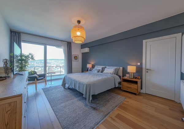 REMAX 7TEPE'DEN ACARKENT'TE İSKANDINAV TARZI SATILIK BR VILLA küçük görsel