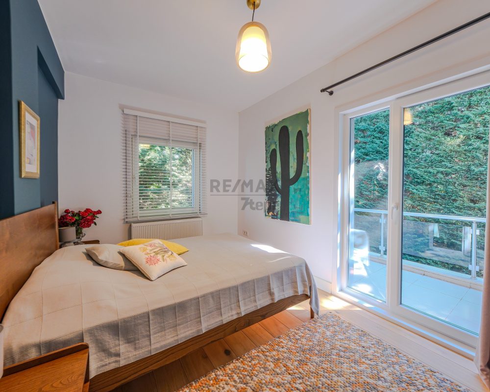 REMAX 7TEPE'DEN ACARKENT'TE İSKANDINAV TARZI SATILIK BR VILLA