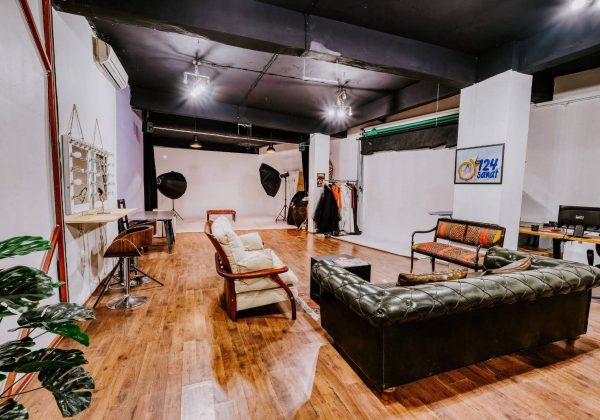 BEYOĞLUDA SATILIK ÇOK AMAÇLI KULLANILABİLECEK YATIRIMLIK İŞYERİ