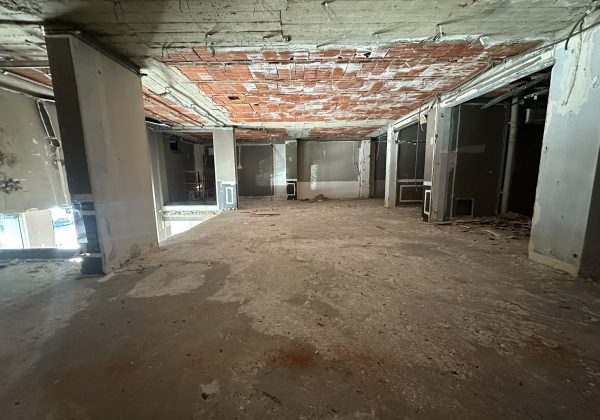 REMAX 7 TEPE'DEN ÖZEL KONUMDA TİCARİ  ALAN küçük görsel
