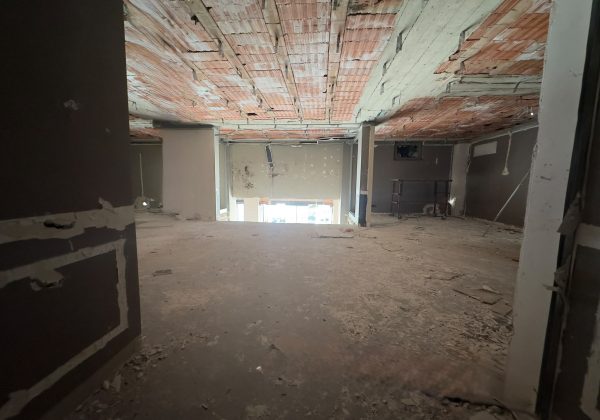 REMAX 7 TEPE'DEN ÖZEL KONUMDA TİCARİ  ALAN küçük görsel