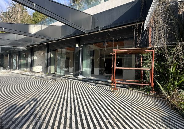 REMAX 7 TEPE'DEN ÖZEL KONUMDA TİCARİ  ALAN küçük görsel