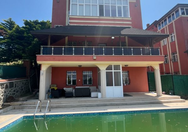 Remax7tepe den satılık 4 katlı villa 1.668 metre arsa