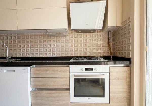ÜSKÜDAR SELİMİYEDE HAREME YAKIN KONUMDA SATILIK 2+1 DAİRE küçük görsel