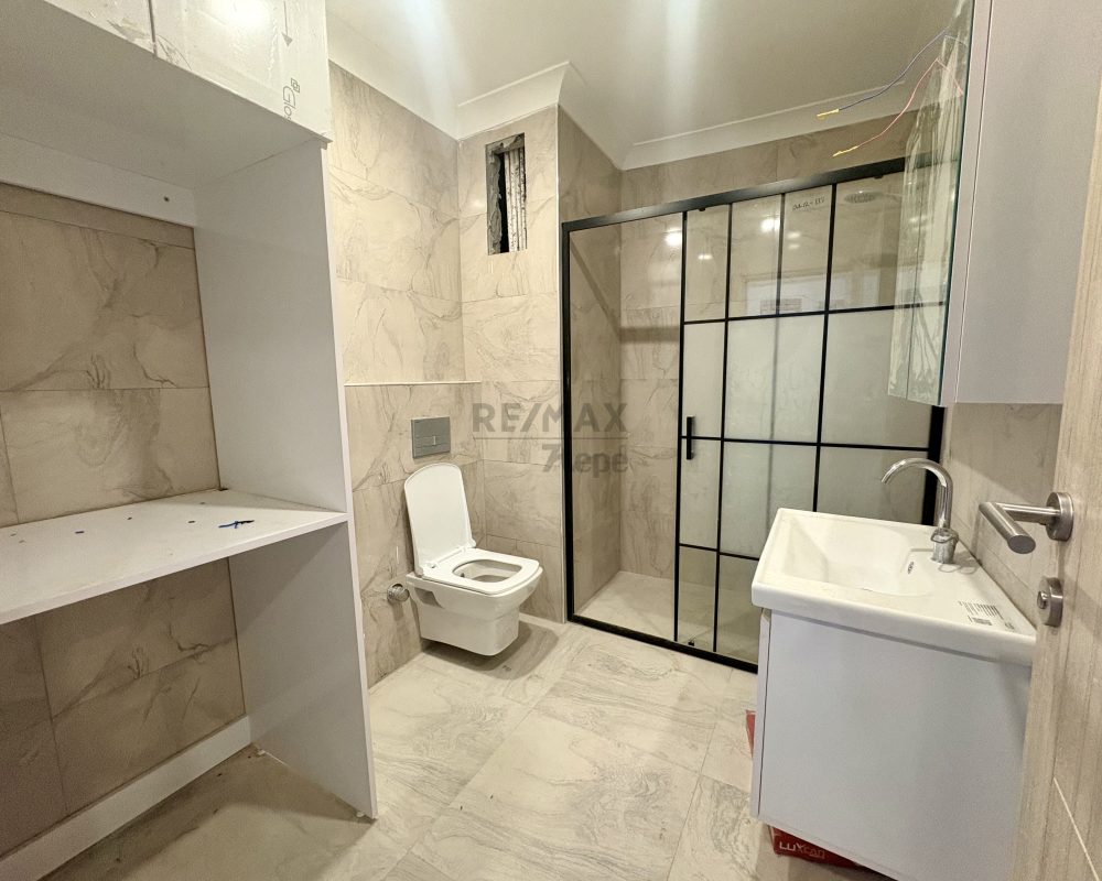 ÇEKMEKÖY ALEMDAĞ SATILIK SIFIR DUBLEX AYRI GİRİŞLİ 2+1 , 1+1 DAİRE