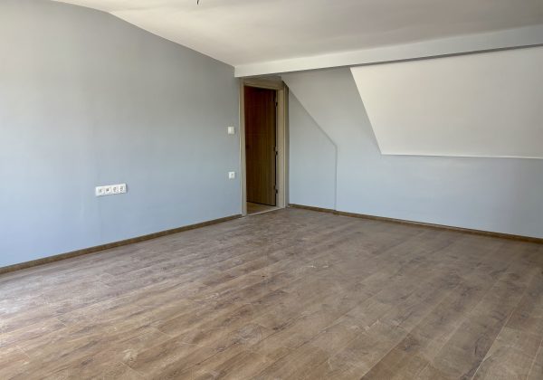 ÇEKMEKÖY ALEMDAĞ SATILIK SIFIR DUBLEX AYRI GİRİŞLİ 2+1 , 1+1 DAİRE küçük görsel